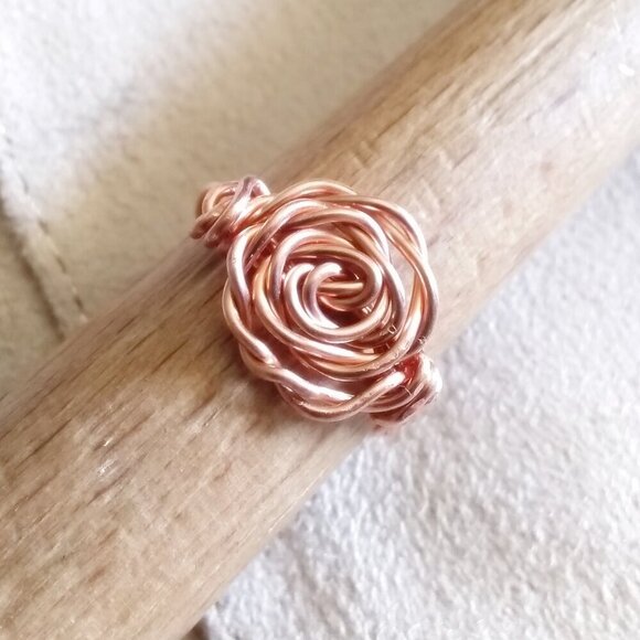 Wire Wrapped Rose Flower Floral Copper Ring - Romantic & Feminine - Sz 5.5 - Picture 1 of 6